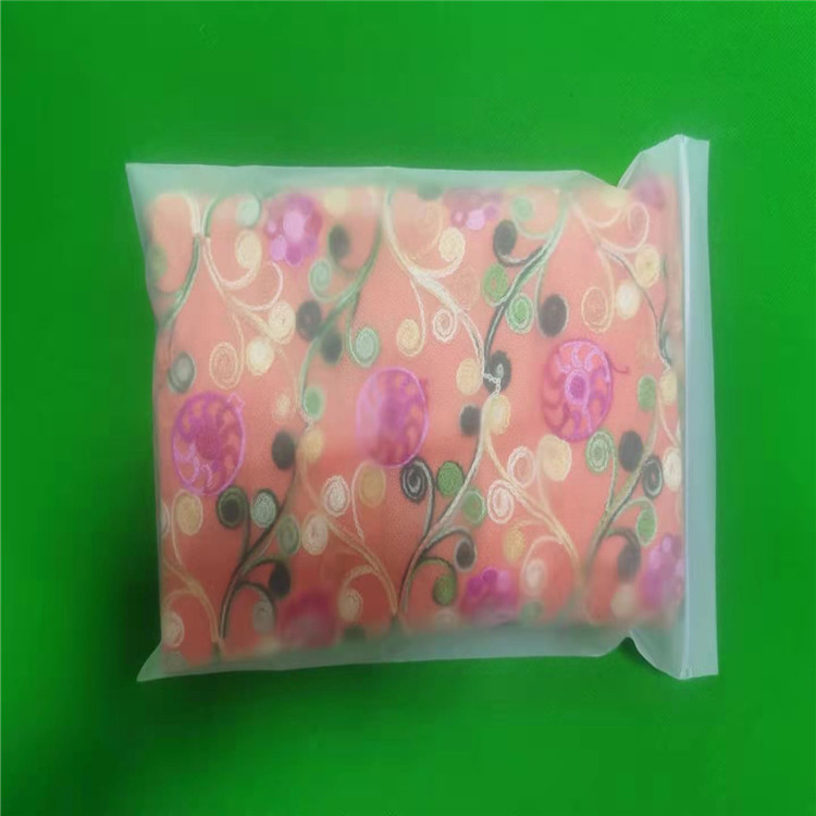 In-Stock Matte Self-Sealing Storage Bags - Plastic Bone Bags for Clothing Packaging