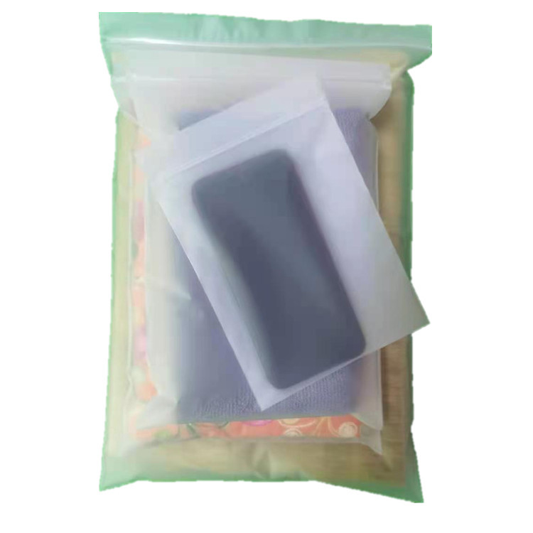 In-Stock Matte Self-Sealing Storage Bags - Plastic Bone Bags for Clothing Packaging